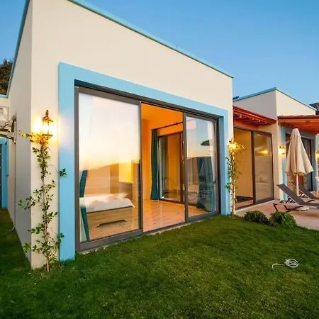 Villa Jade
